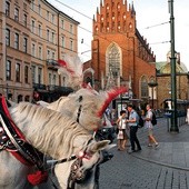 Fasada bazyliki Świętej Trójcy.