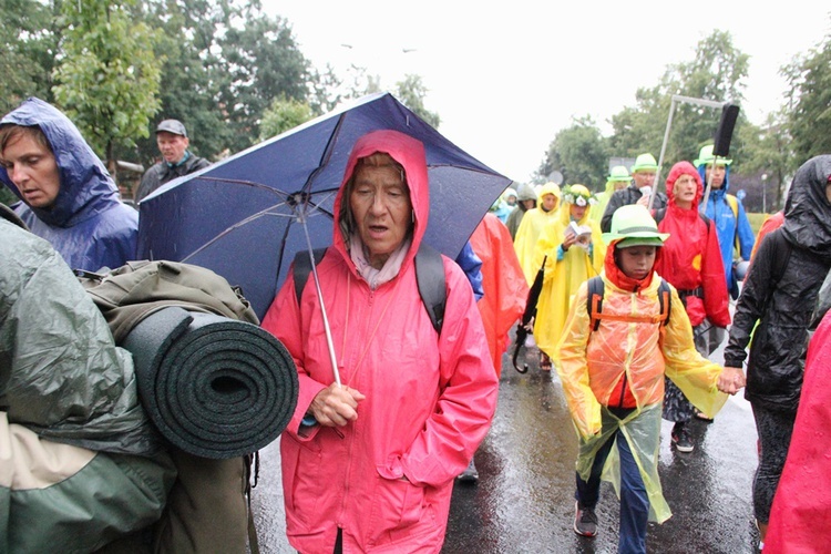 Wejście na Jasną Górę cz. 5