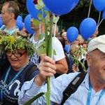 Powitanie 25. Pielgrzymki Diecezji Bielsko-Żywieckiej na Jasnej Górze - grupy hałcnowskie