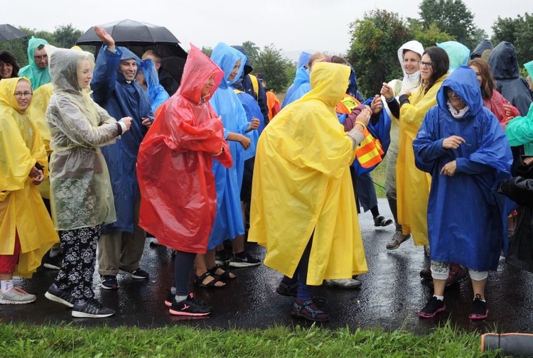 Przedostatni - deszczowy - dzień pielgrzymowania