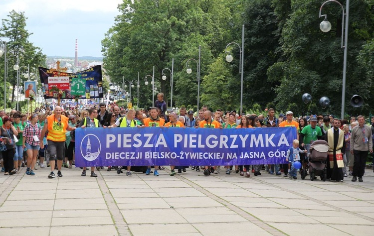 25. Piesza Pielgrzymka Diecezji Bielsko-Żywieckiej - już na Jasnej Górze