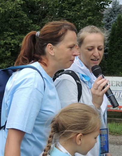 Jasna Góra już niedaleko - ostatni dzień pielgrzymowania