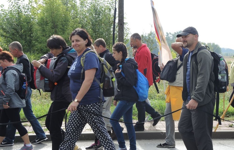 Jasna Góra już niedaleko - ostatni dzień pielgrzymowania