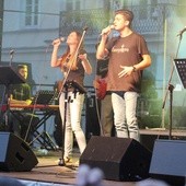 Gwiazdą poniedziałkowego koncertu bedzie zespół "Fausystem"