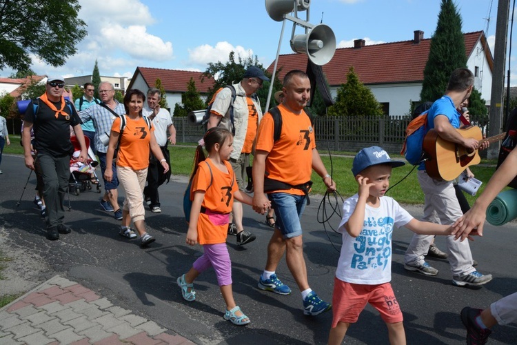 W drodze do Kamienia Śląskiego