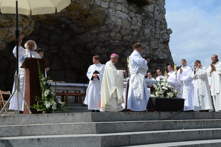 Pielgrzymkowa Eucharystia u św. Anny