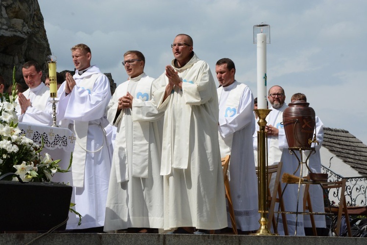 Pielgrzymkowa Eucharystia u św. Anny