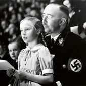 Heinrich Himmler z córką Gudrun. Zdjęcie z 1938 roku.