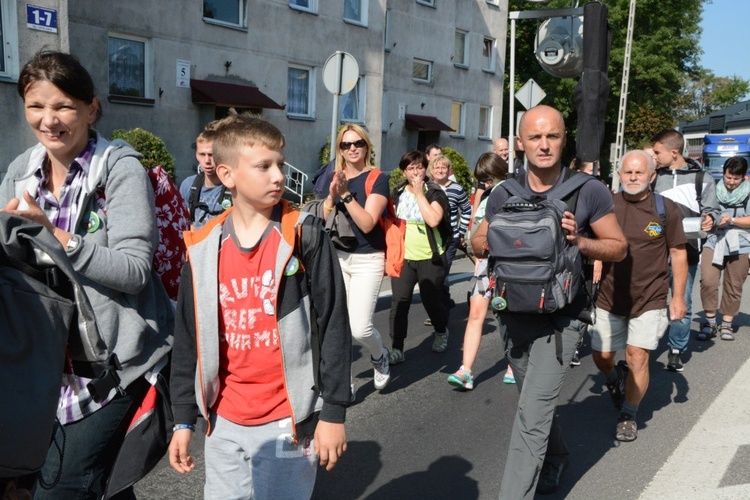 Wejście do Strzelec Opolskich