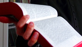 Chiny: rekordowy egzemplarz Biblii