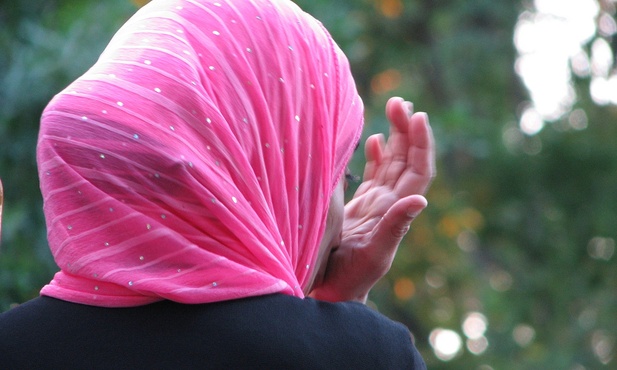 Wymuszone nawrócenia kobiet na islam