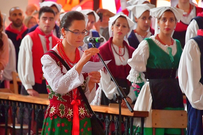 Folklor świata pod Giewontem - Msza św. o pokój na świecie