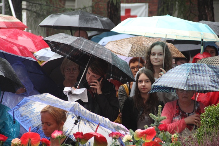 Nieszpory maryjne w Piekarach