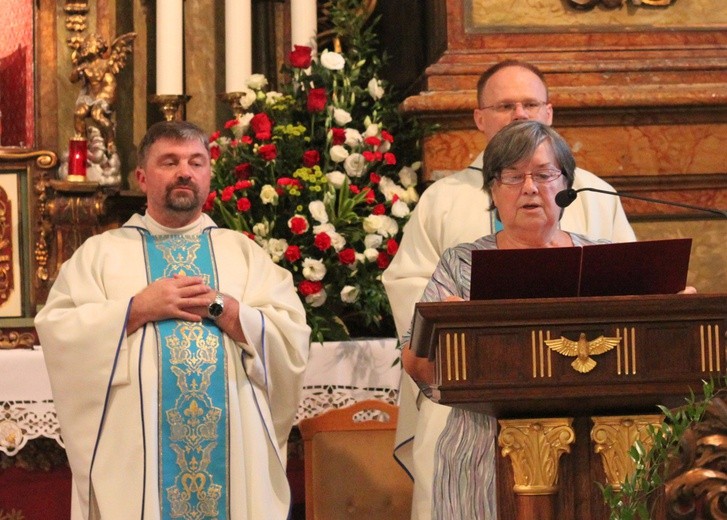 W sanktuarium Jasnogórskiej Matki Kościoła