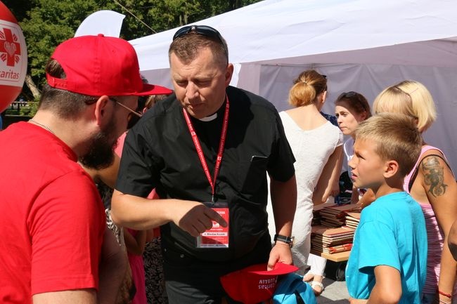 Tornister pełen uśmiechów