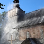 Pożar kościoła w Jawiszowicach - ćwiczenia strażaków