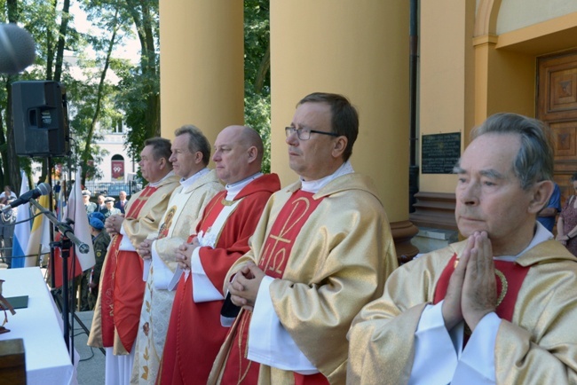 Odsłonięcie pomnika 72. Pułku Piechoty