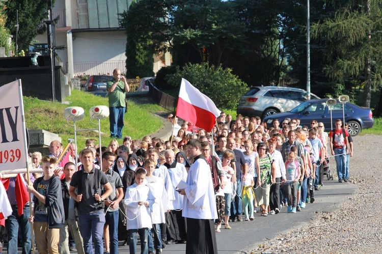 Droga Krzyżowa w Wielogłowach