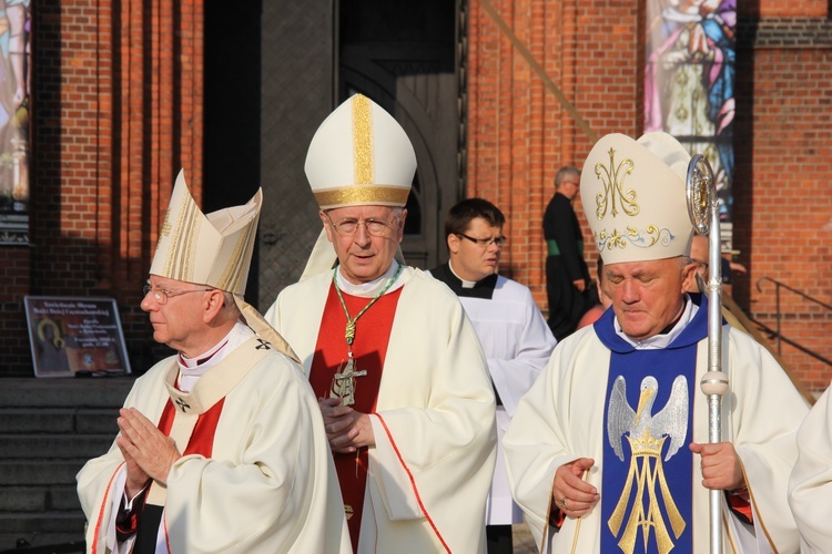 Peregrynacja ikony MB Częstochowskiej w parafii MB Pocieszenia w Żyrardowie