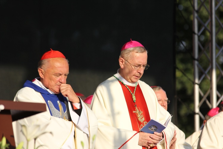 Peregrynacja ikony MB Częstochowskiej w parafii MB Pocieszenia w Żyrardowie