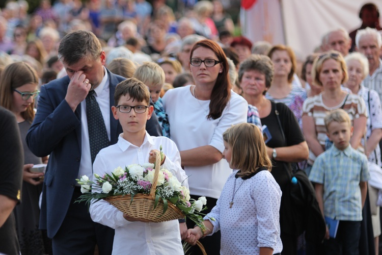 Peregrynacja ikony MB Częstochowskiej w parafii MB Pocieszenia w Żyrardowie