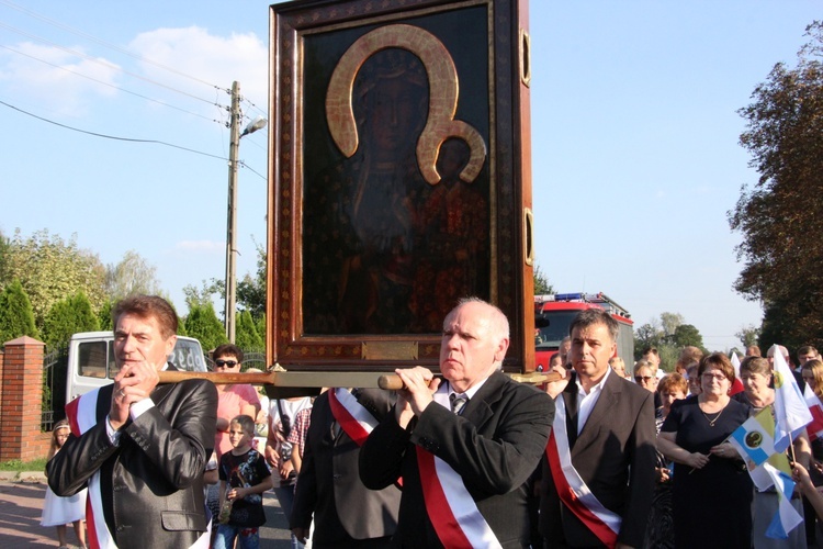 Powitanie ikony MB Częstochowskiej w Baranowie