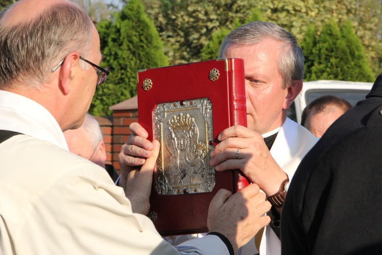 Powitanie ikony MB Częstochowskiej w Baranowie