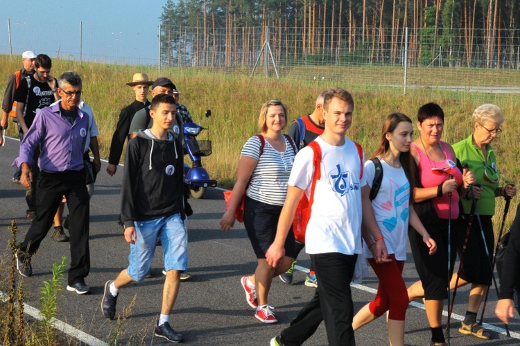 Pielgrzymka Ziemi Świebodzińskiej do Rokitna