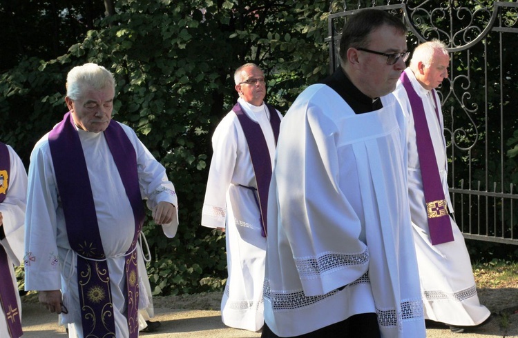 Pogrzeb ks. Józefa Strączka w Porąbce - 12 września 2016 r.