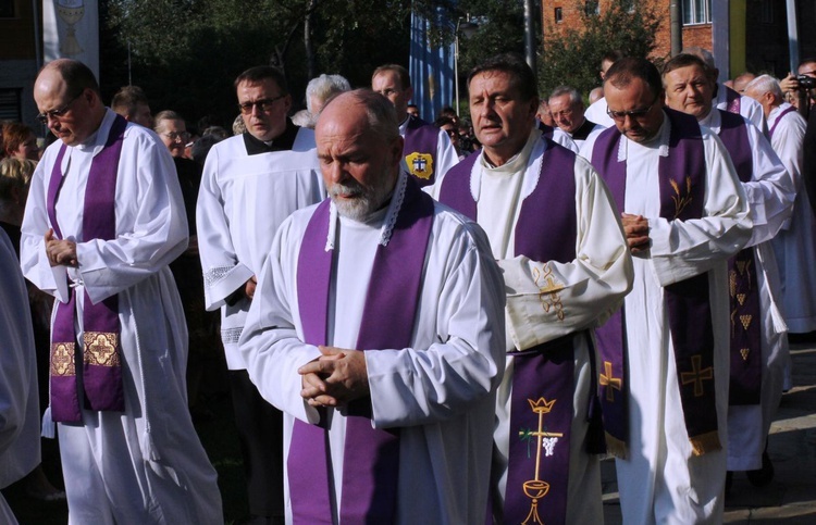 Pogrzeb ks. Józefa Strączka w Porąbce - 12 września 2016 r.