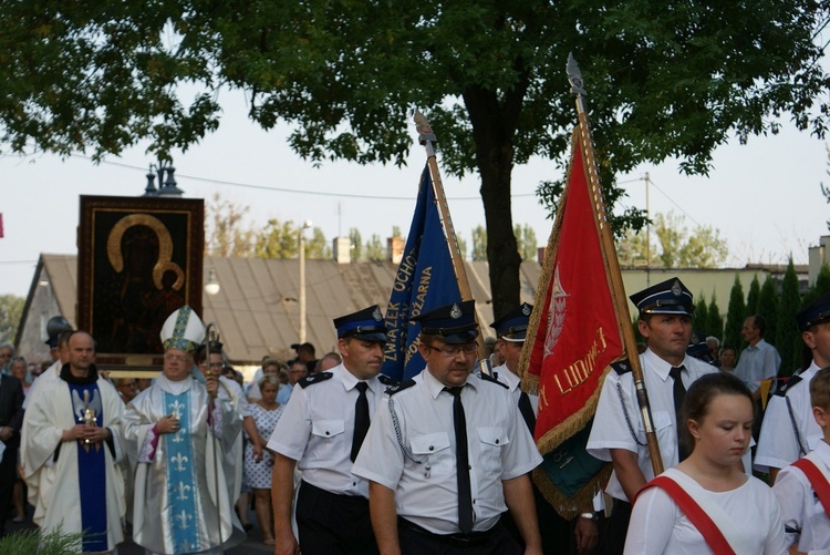 Powitanie ikony MB Częstochowskiej w Guzowie