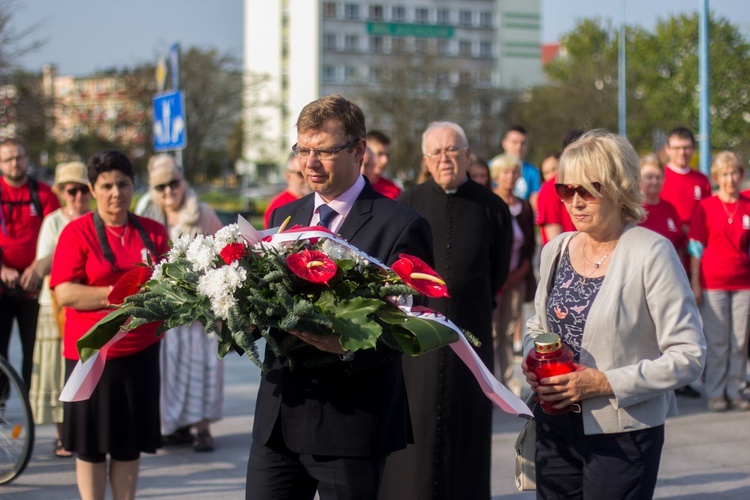 Sztafeta do grobu ks. Popiełuszki