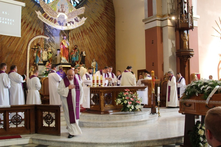 Pogrzeb śp. ks. Tomasza Dzidy w Czechowicach-Dziedzicach