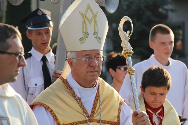 Powitanie ikony MB Częstochowskiej w Miedniewicach