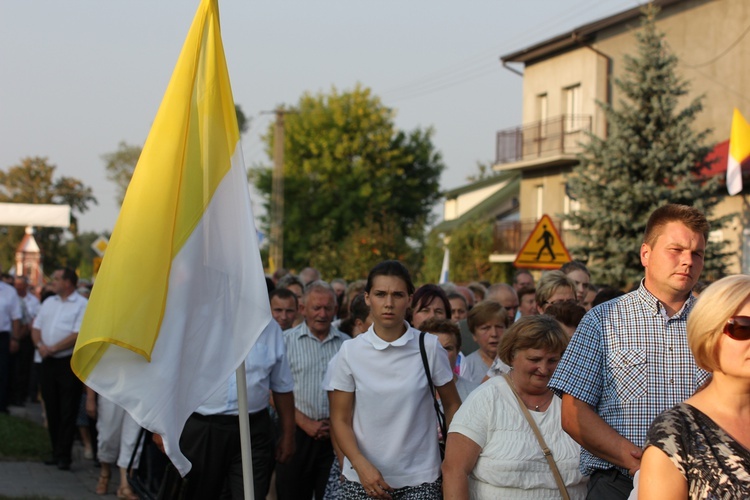 Powitanie ikony MB Częstochowskiej w Miedniewicach