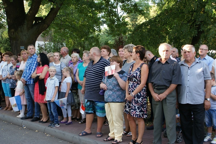 Powitanie ikony MB Częstochowskiej w Puszczy Mariańskiej