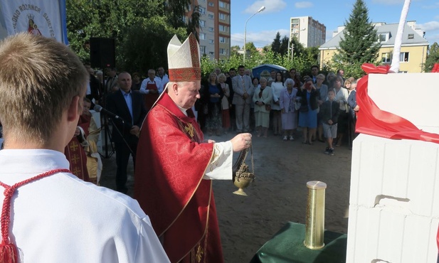 Na fundamencie apostołów i proroków