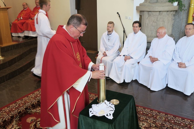 Uroczystość poświęcenia i wmurowania kamienia węgielnego w Gdyni-Witominie