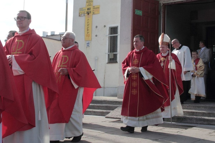 Uroczystość poświęcenia i wmurowania kamienia węgielnego w Gdyni-Witominie