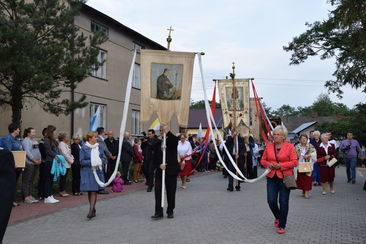 Powitanie ikony MB Częstochowskiej w Jeruzalu Skierniewickim