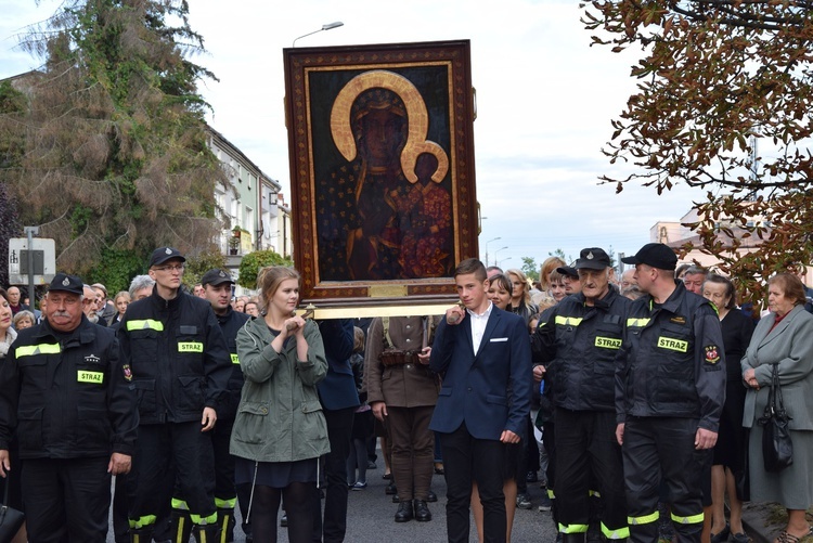 Powitanie ikony MB Częstochowskiej w Mszczonowie