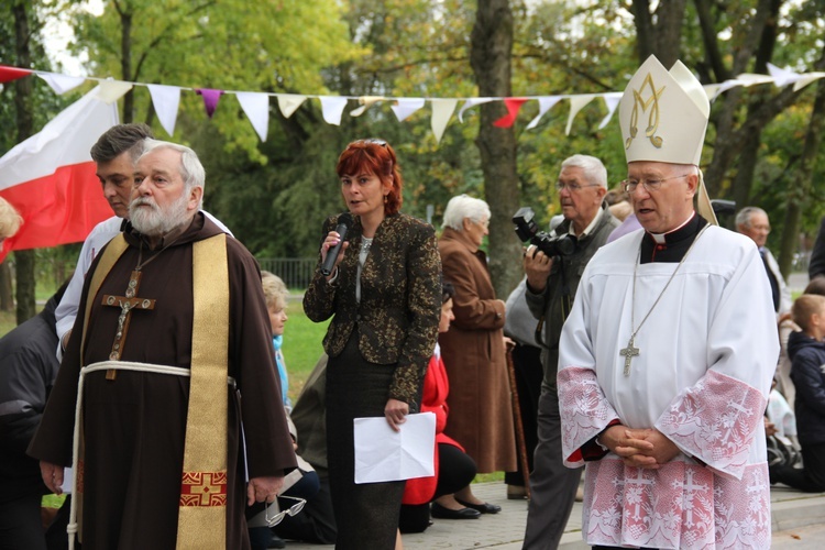 Powitanie ikony MB Częstochowskiej w Radziejowicach