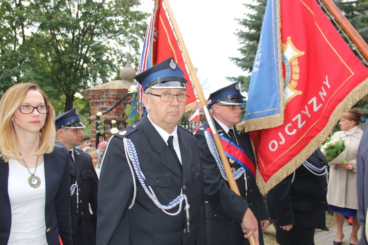 Powitanie ikony MB Częstochowskiej w Radziejowicach