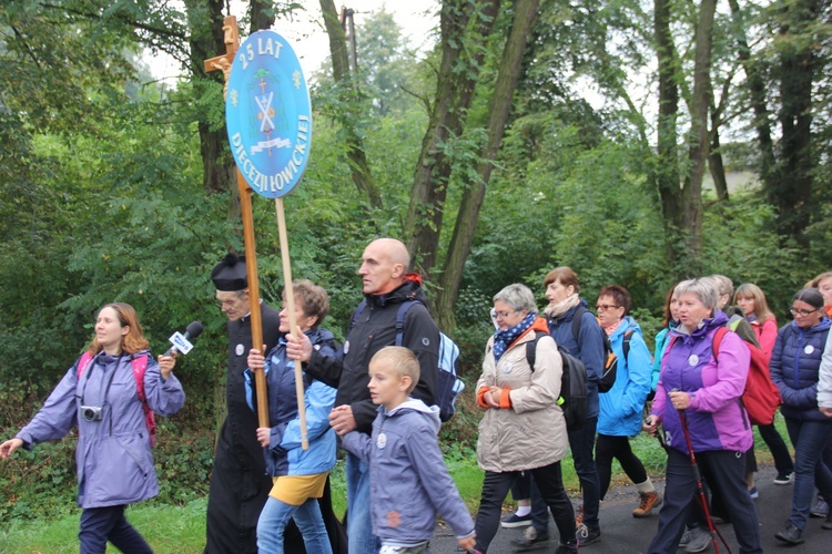 XVII Piesza Pielgrzymka Katechetów i Nauczycieli