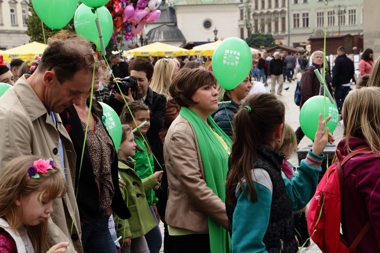 Marsz Nadziei i Życia Fundacji Urszuli Smok "Podaruj Życie" 2016