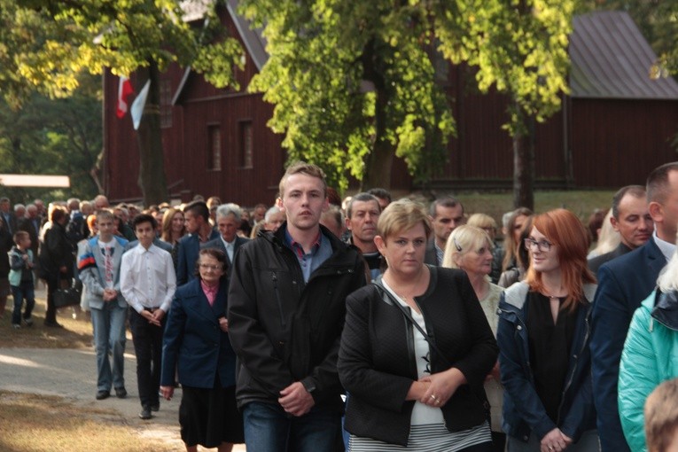 Powitanie ikony MB Częstochowskiej w Lutkówce