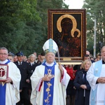 Powitanie ikony MB Częstochowskiej w Lutkówce