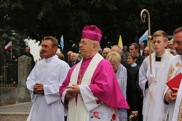 Powitanie ikony MB Częstochowskiej w Żdżarach