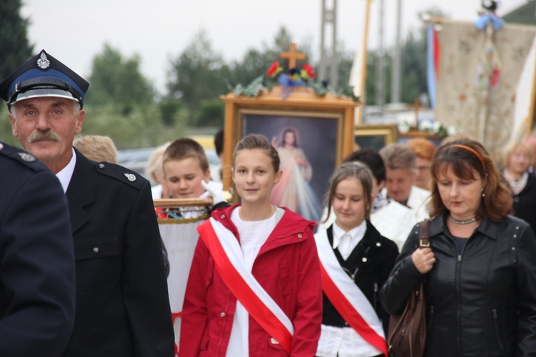 Powitanie ikony MB Częstochowskiej w Żdżarach