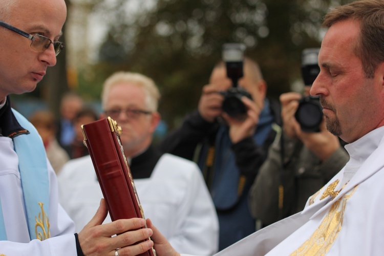 Powitanie ikony MB Częstochowskiej w Żdżarach